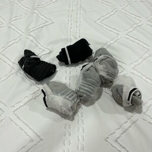 worn pack of 6 nike socks!!